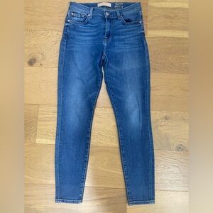 7 for all mankind luxe vintage Women's medium wash Blue Skinny Jeans 27 VGUC